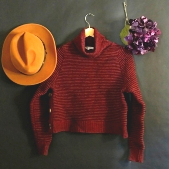 Madewell Ribbed Turtleneck Burgundy Sweater Side Button - Picture 7 of 13